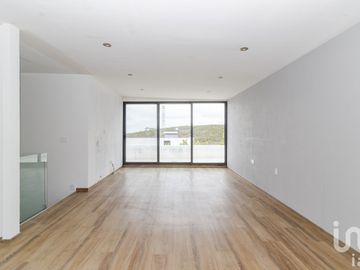 VENTA DE CASA EN FRACCIONAMIENTO MONTERRA EN SAN LUIS POTOSI
