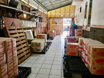 Rumah Besar 1 Setengah Lantai Di Jatiwaringin Pondok Gede Bekasi