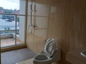 Dijual Rumah Desain Townhouse Kebayoran Lama, Jakarta Selatan