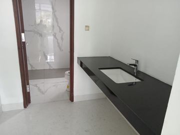 Dijual Rumah Desain Townhouse Kebayoran Lama, Jakarta Selatan