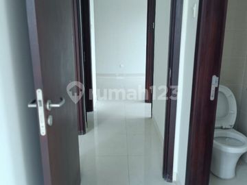 Dijual apartment semi furnished 3Br Puri mansion