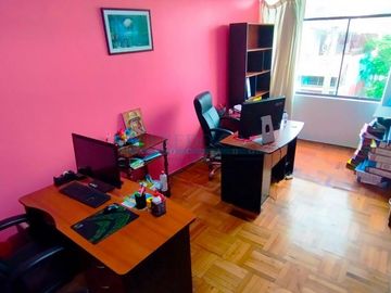 Locales Comerciales Venta JR. La Almudena  - SAN LUIS