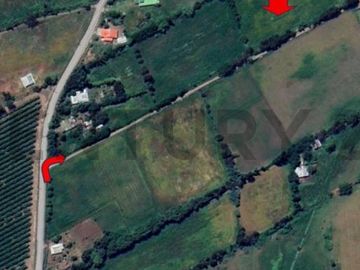 Terreno de 10.000 m2 a 1 km de la Ruta 5, en Ñiquén, Región de Ñuble.