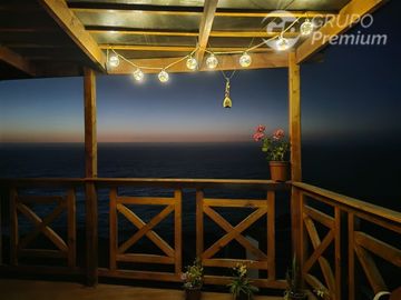 OPORTUNIDAD DE INVERSIÓN CON VISTA AL MAR ARRAYÁN COSTERO
