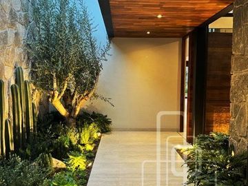 Hermosa Casa en Venta Altozano 4 recamaras