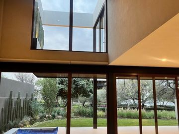 Hermosa Casa en Venta Altozano 4 recamaras