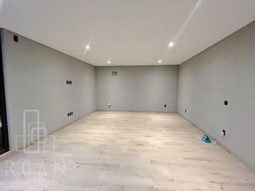 Hermosa Casa en Venta Altozano 4 recamaras