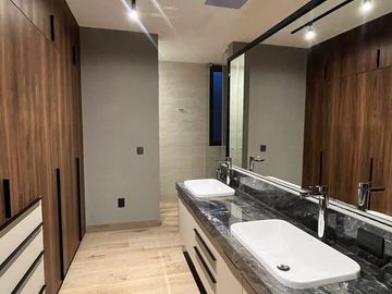 Hermosa Casa en Venta Altozano 4 recamaras