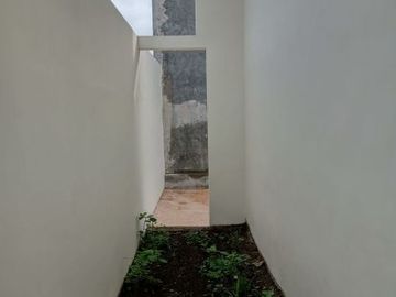Rumah Modern Kota Malang Area Bandara Abd Saleh