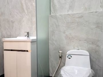 Rumah preminum setrategis di tanah baru depok