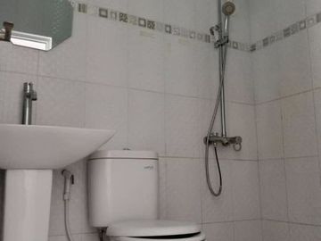 Rumah nyaman dan minimalis di cikutra dekat cigadung