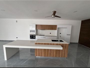 Venta casa de 1 piso Fiora Cholul Mérida Yucatán