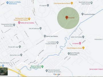 Casa de 5 ambientes con dependencia y cochera en venta en barrio El Cantón - Escobar