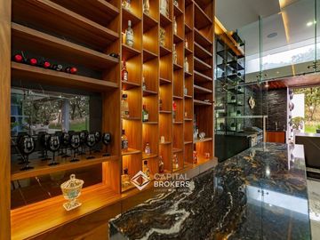 Casa de una planta amueblada  con Alberca en El Palomar Lujo sur