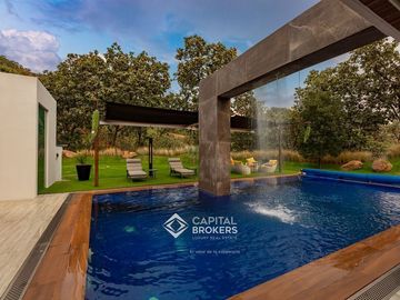 Casa de una planta amueblada  con Alberca en El Palomar Lujo sur