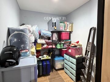 Rumah Mewah Semi Furnished Di Cluster Waterfront Lippo Cikarang