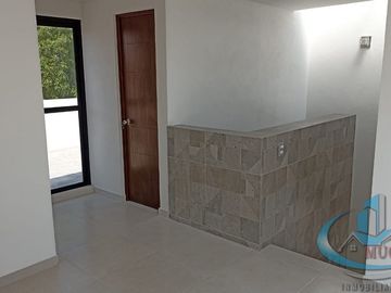 CASA EN FRACCIONAMIENTO EN VENTA ATRAS DE PLAZA SAN DIEGO