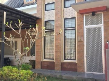 Rumah Mewah Cantik Murah Perum Timur Hyatt, dkt UGM