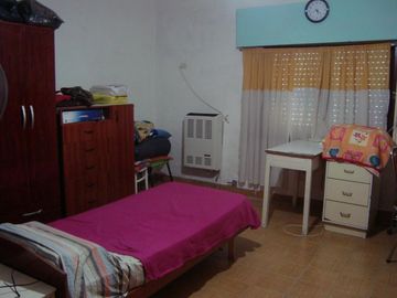 CASA S/LOTE PROPIO ISIDRO CASANOVA