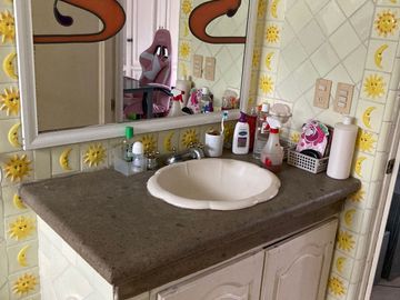 Casa en Venta con Alberca y Jardín en Zona Norte de Cuernavaca.