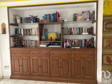 Casa en Venta con Alberca y Jardín en Zona Norte de Cuernavaca.