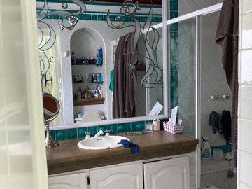Casa en Venta con Alberca y Jardín en Zona Norte de Cuernavaca.