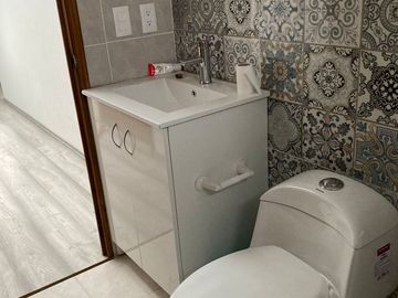 Casa en Venta con Alberca y Jardín en Zona Norte de Cuernavaca.