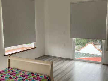 Casa en Venta con Alberca y Jardín en Zona Norte de Cuernavaca.