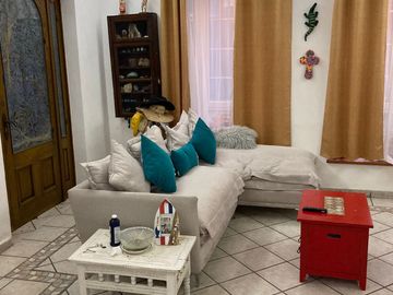 Casa en Venta con Alberca y Jardín en Zona Norte de Cuernavaca.