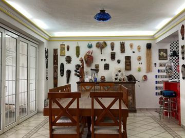 Casa en Venta con Alberca y Jardín en Zona Norte de Cuernavaca.