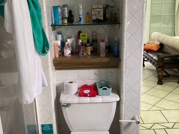Casa en Venta con Alberca y Jardín en Zona Norte de Cuernavaca.
