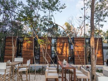 Departamento eco amigable, alberca con multiples areas comunes en exterior