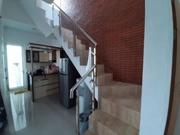 Rumah bagus modern dekat Kidsfun, akses sangat mudah