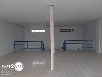 Disewakan Ruko Gandeng 2 Jalan Kiasnawi Kota Tangerang Murah Lokasi Pinggir Jalan Siap Pakai