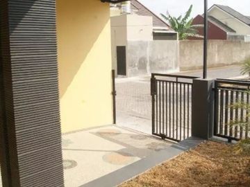 Rumah Baru Luas 103 di Akordion Sukarno Hatta kota Malang