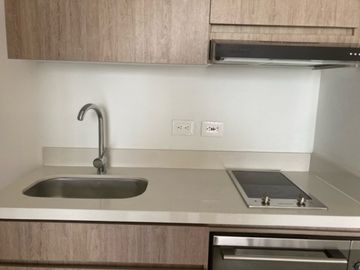 apartamento en venta en parcelaciones pance. Cod V107731
