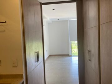 apartamento en venta en parcelaciones pance. Cod V107731