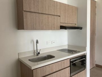 apartamento en venta en parcelaciones pance. Cod V107731