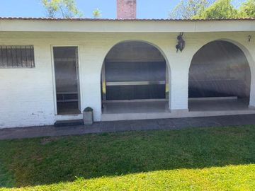 Quinta en venta en Villa Luzuriaga