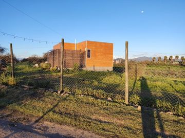 VENTA PARCELA CON CASA 6.300 M2 SECTOR EXCLUSIVO