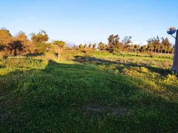 VENTA PARCELA CON CASA 6.300 M2 SECTOR EXCLUSIVO