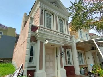 Di jual rumah cluster Paramount village