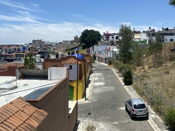 CASA RESIDENCIAL CANTERAS