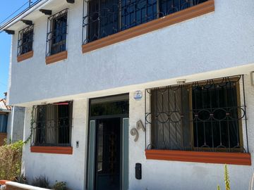 CASA RESIDENCIAL CANTERAS