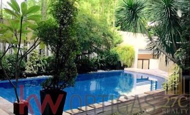 Luxury House for Sale in Ayala Alabang Village, Muntinlupa
