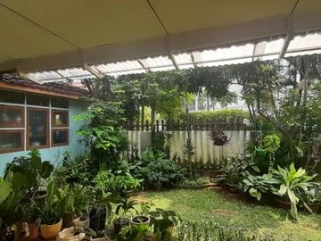 Rumah Luas Lokasi Strategis di Kramat Pela, Jakarta Selatan