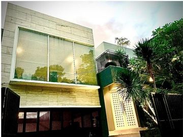 Rumah mewah modern siap huni cipete