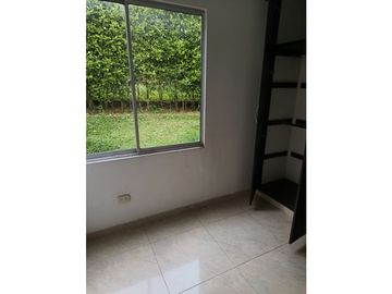 Vendo casa esquinera en Villa de Ley Va Pereira