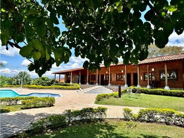Finca turística en Venta sector Alcalá (6 cuadras)