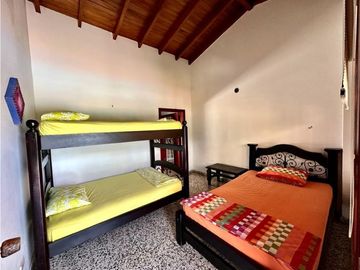 Finca turística en Venta sector Alcalá (6 cuadras)